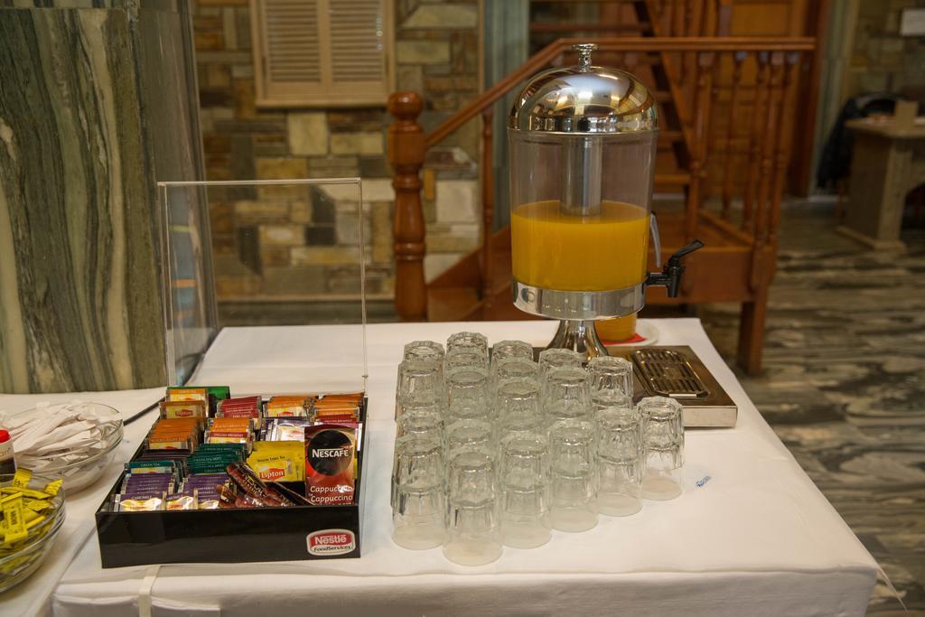 Hotel Liberty Missolonghi Ngoại thất bức ảnh