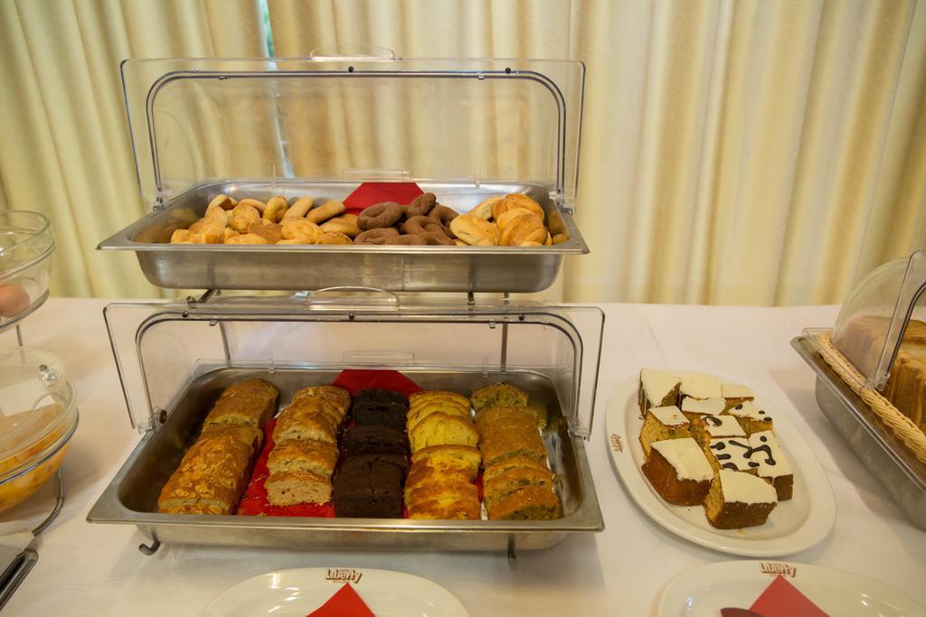 Hotel Liberty Missolonghi Ngoại thất bức ảnh