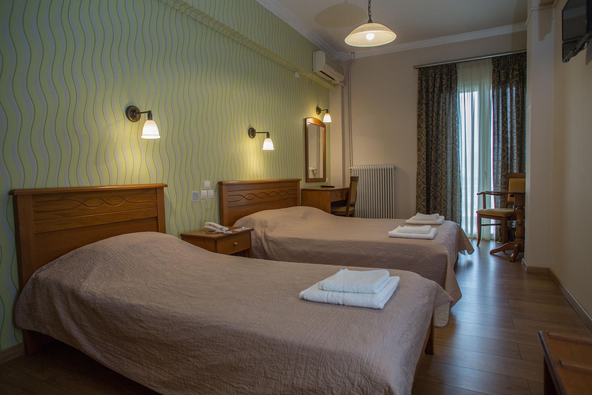 Hotel Liberty Missolonghi Ngoại thất bức ảnh