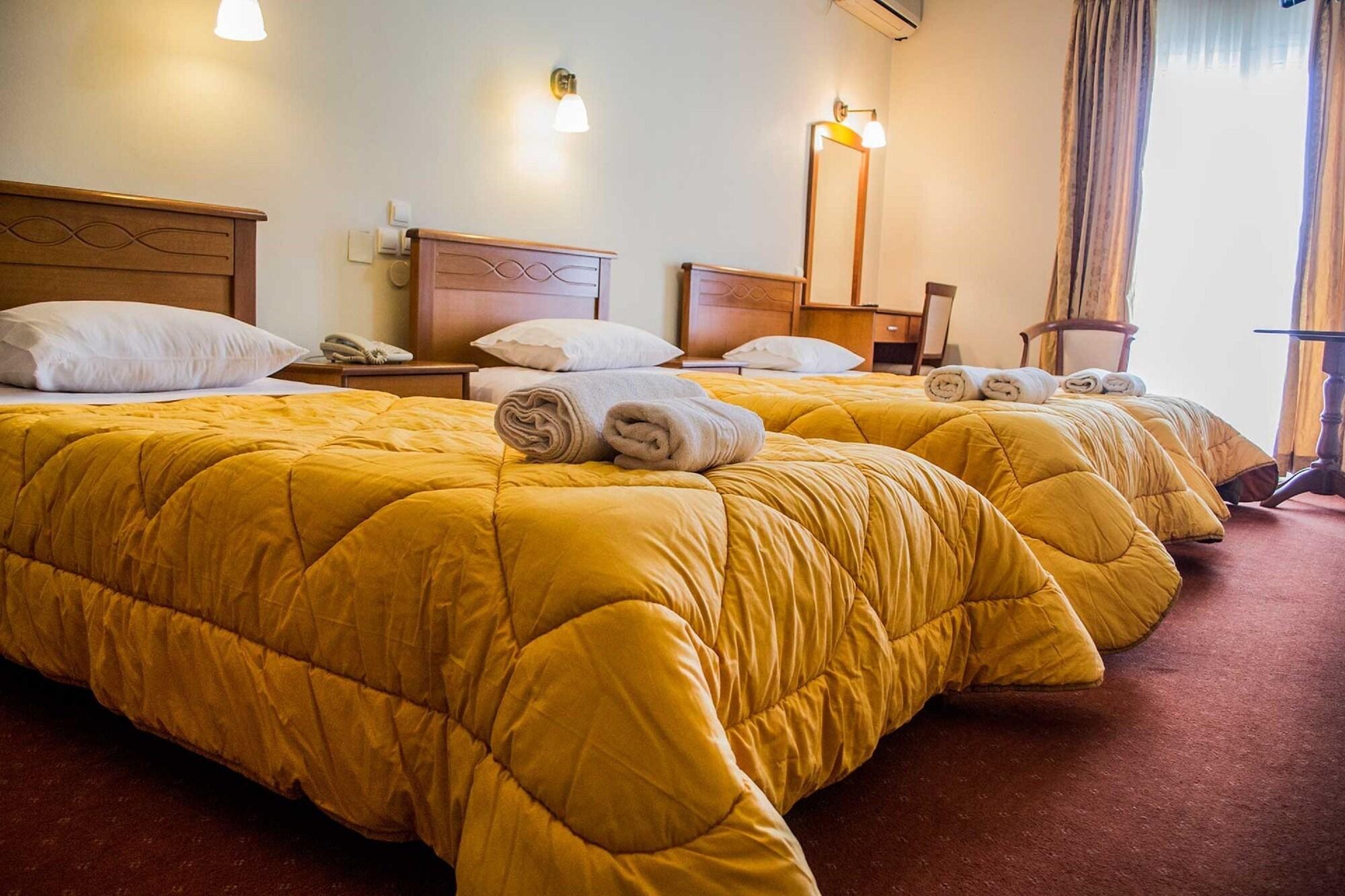 Hotel Liberty Missolonghi Ngoại thất bức ảnh