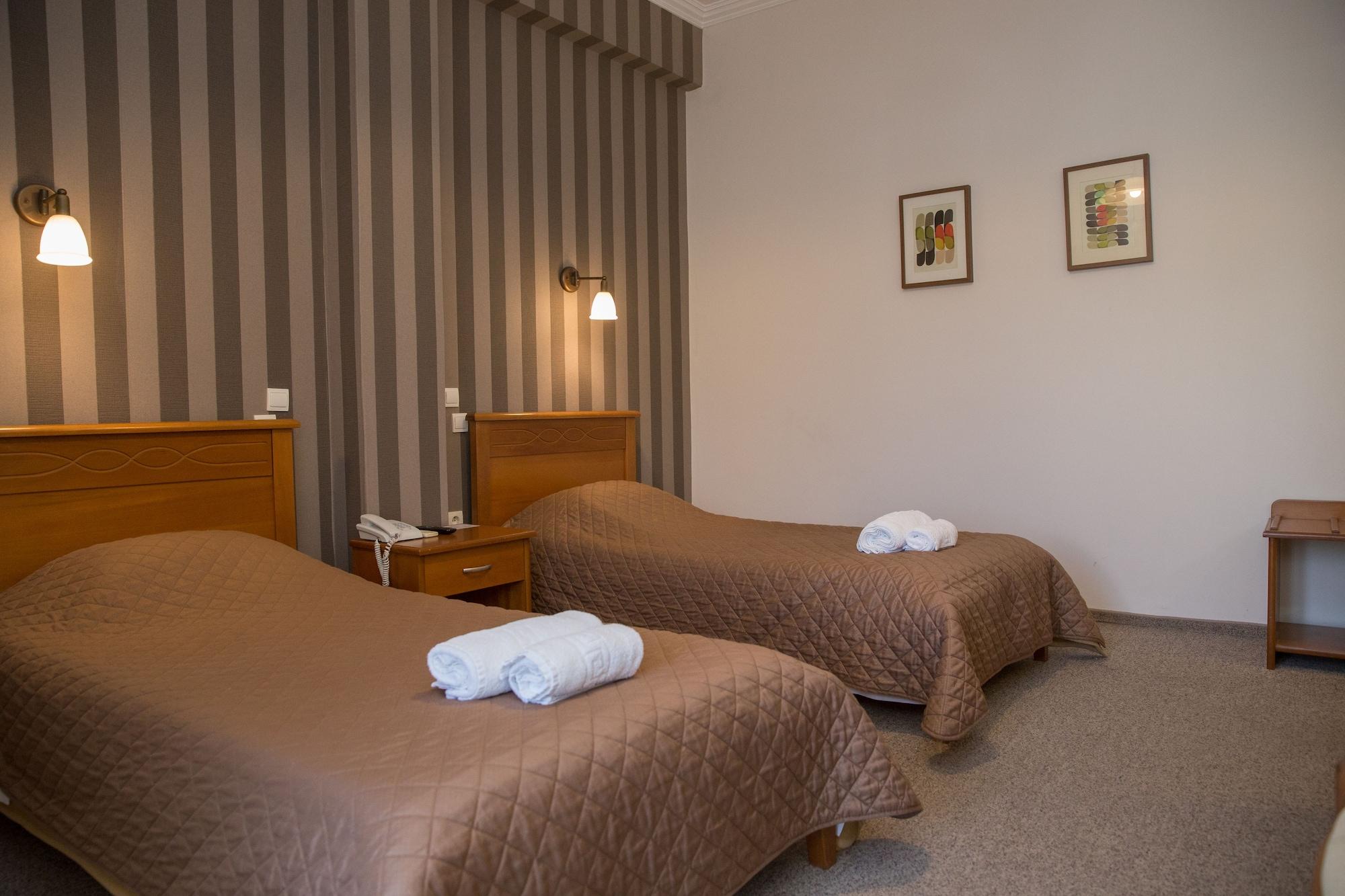 Hotel Liberty Missolonghi Ngoại thất bức ảnh