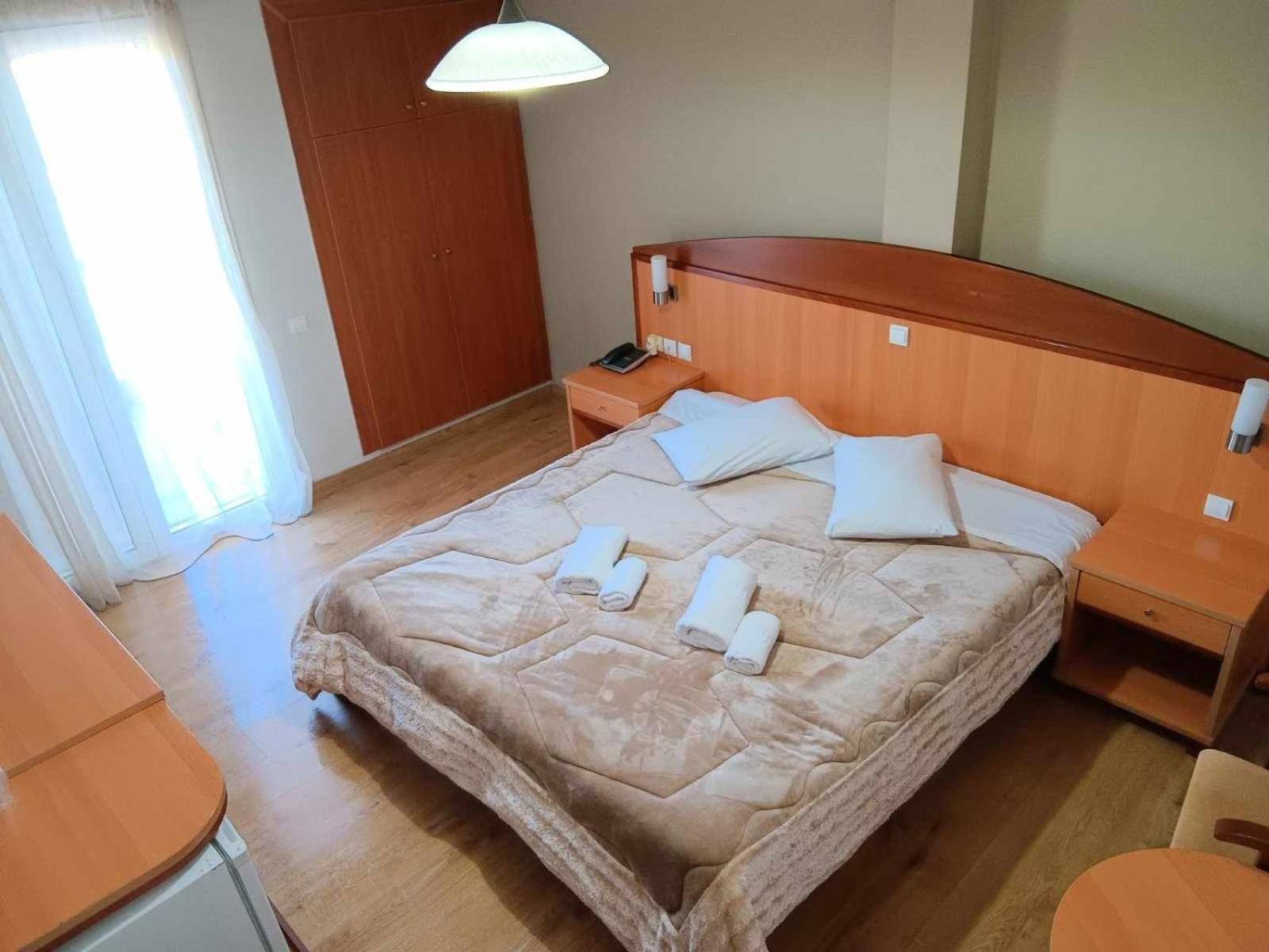 Hotel Liberty Missolonghi Ngoại thất bức ảnh