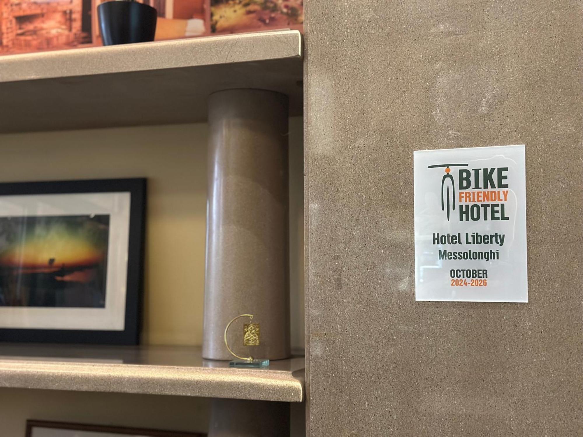 Hotel Liberty Missolonghi Ngoại thất bức ảnh