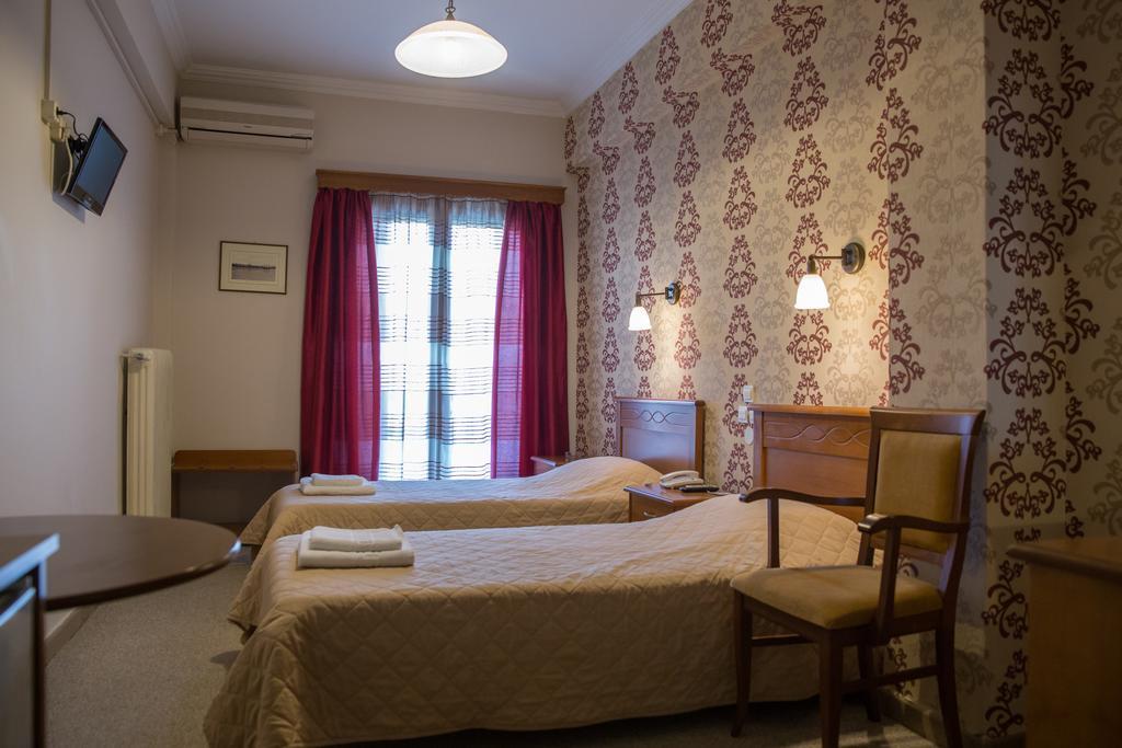 Hotel Liberty Missolonghi Ngoại thất bức ảnh
