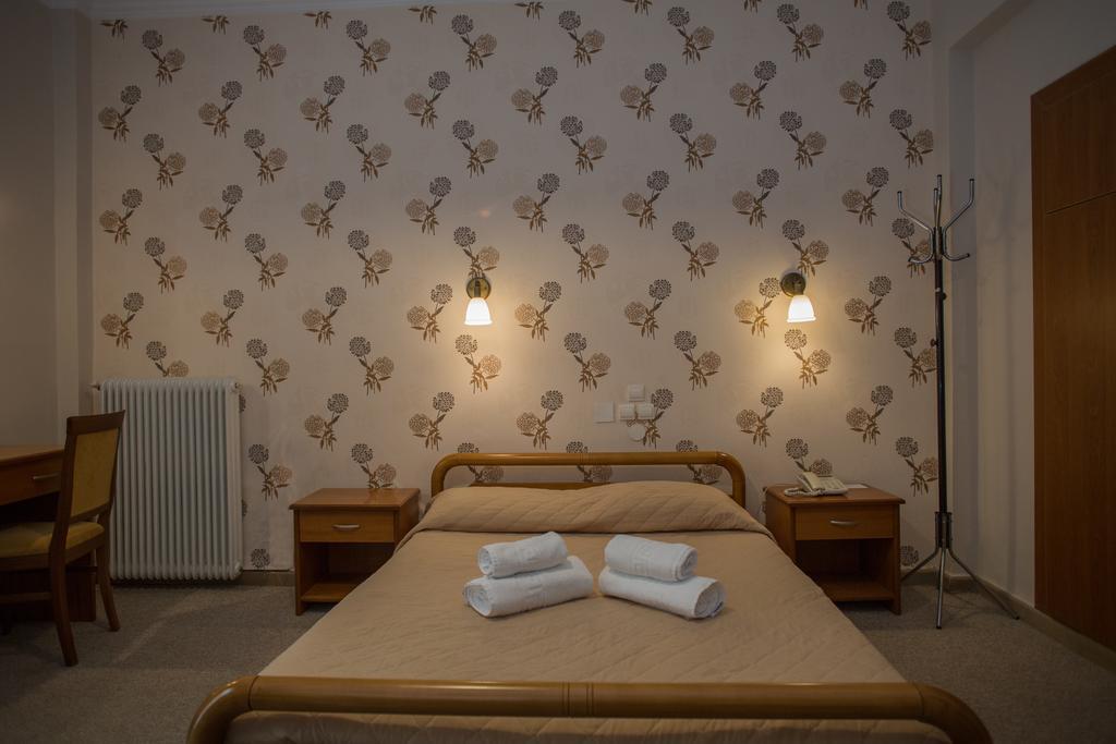 Hotel Liberty Missolonghi Ngoại thất bức ảnh