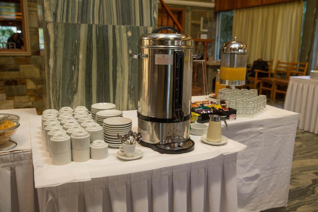 Hotel Liberty Missolonghi Ngoại thất bức ảnh